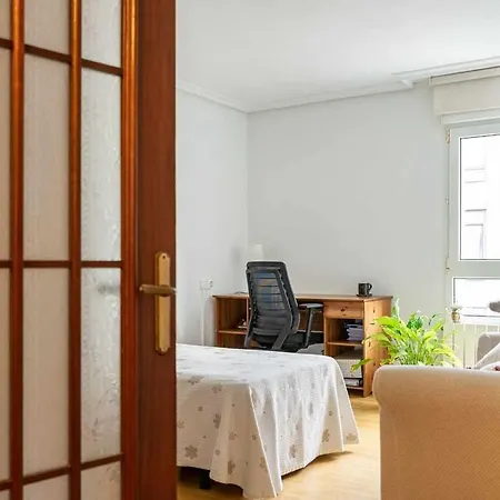 Apto Jose Luis * Llanes