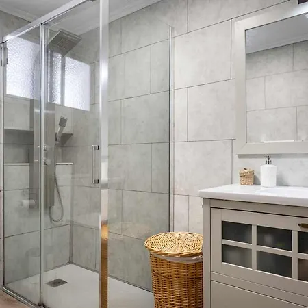 Apto Jose Luis Lägenhet Llanes