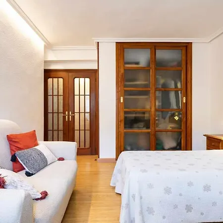 Apto Jose Luis * Llanes